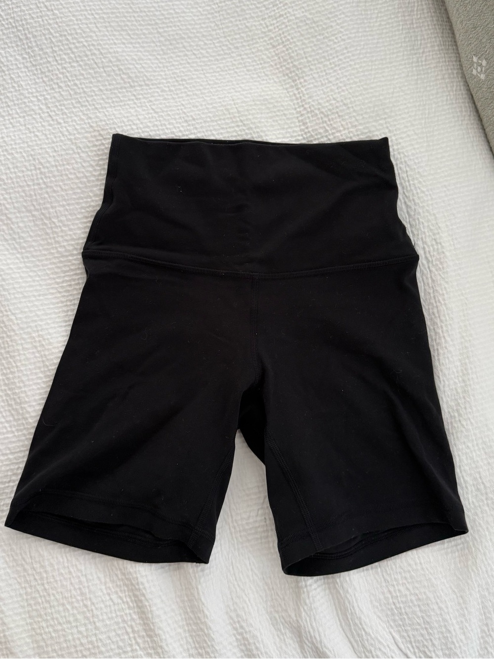 Lululemon Align 6” biker shorts